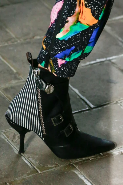 Look 32